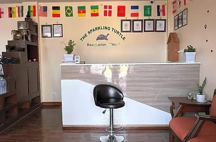 Hotel The Sparkling Turtle Backpackers *